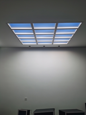 Kunstmatig LED-luchtschermpaneel Inputvermogenbereik 110V-240VAC Stroom 7.2A