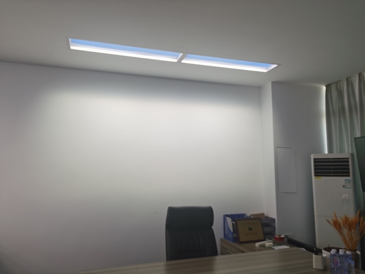 Moderne en elegante commerciële led kunstmatige dakraam in aluminiumlegering met lichte kleurtemperatuur 2100K-7500K